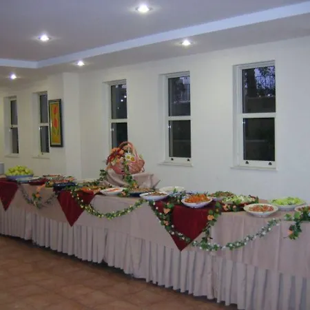 Starberry Otel Kemer